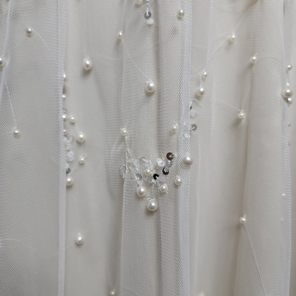 Adrianna Papell | Beaded Short Sleeve Tea Length Formal Dress - Picture 6 of 16